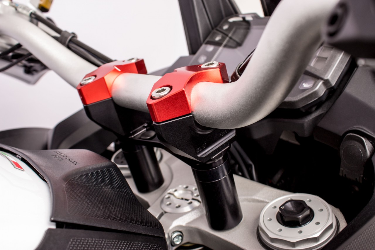 2DGT verstellbare Lenkerböcke schwarz